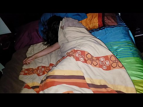 ❤️ Nevlastní syn buzeruje svou mladou nevlastní matku, zatímco ona spí. ❤ Krásné porno u nás cs.special-grasser.ru ️❤